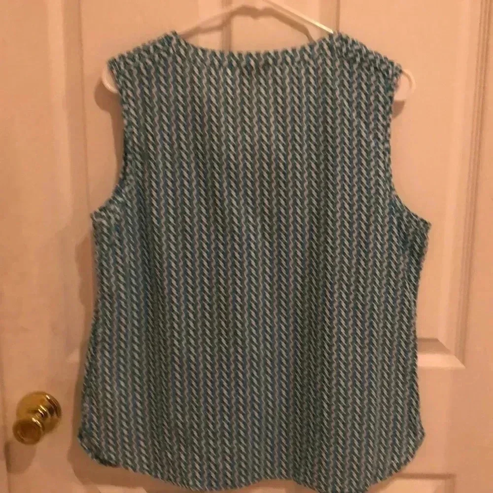 Basic edition women’s top - Picture 3 of 3